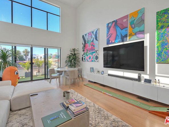 5014 Rosewood Avenue 1/2, Los Angeles CA 90004