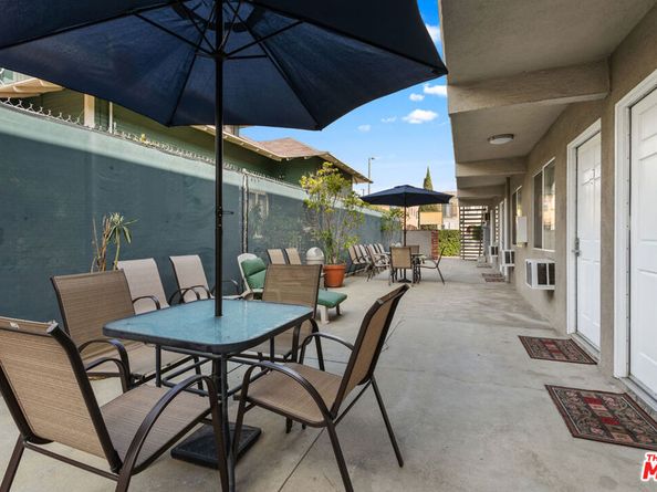 1150 W 29th Street, Los Angeles CA 90007