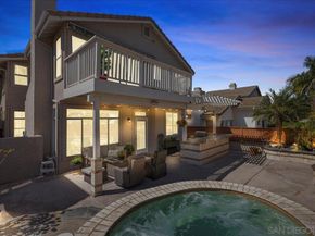 2412 Starlight Gln, Escondido CA 92026