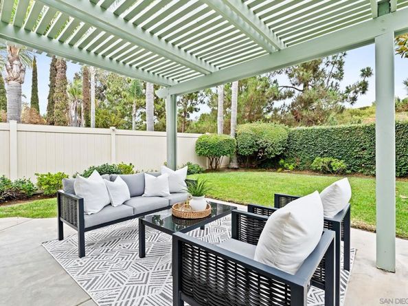 1617 Blossom Field, Encinitas CA 92024