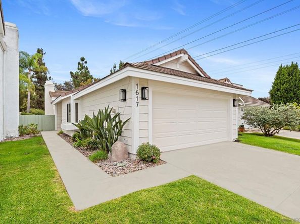 1617 Blossom Field, Encinitas CA 92024