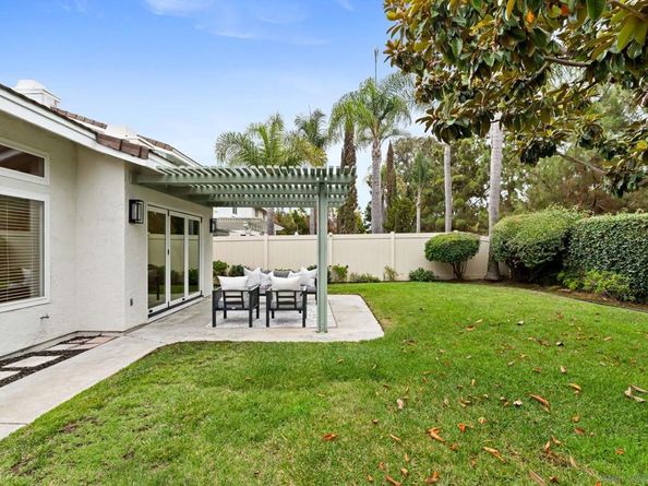 1617 Blossom Field, Encinitas CA 92024