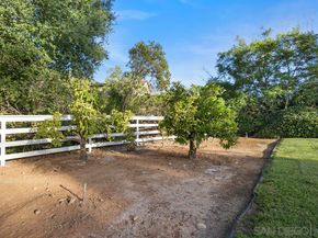 3205 Brookside Ln, Encinitas CA 92024