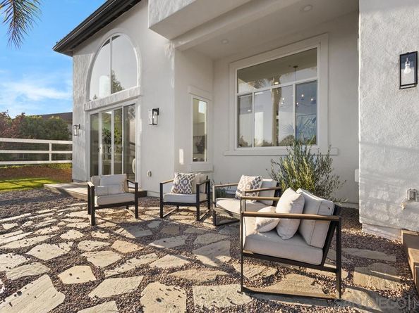 3205 Brookside Ln, Encinitas CA 92024