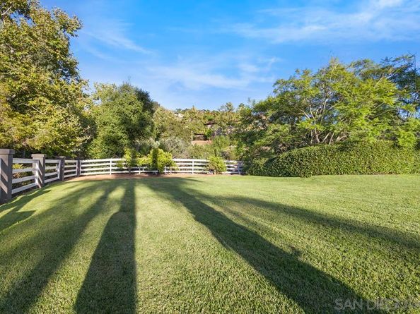 3205 Brookside Ln, Encinitas CA 92024
