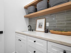 3205 Brookside Ln, Encinitas CA 92024
