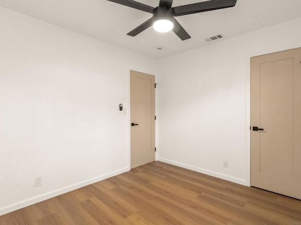 4691 Chateau Dr, San Diego CA 92117
