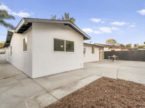 4691 Chateau Dr, San Diego CA 92117
