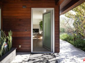 3554 Frances Avenue, Los Angeles CA 90066