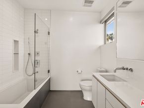 3554 Frances Avenue, Los Angeles CA 90066