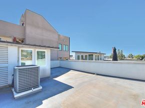 1144 W Alma Lane, Los Angeles CA 90038