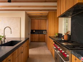 2027 Laughlin Park Drive, Los Angeles CA 90027