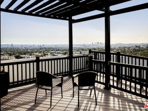 7250 Franklin Avenue 101, Los Angeles CA 90046