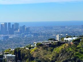 1879 N Sunset Plaza Drive, Los Angeles CA 90069