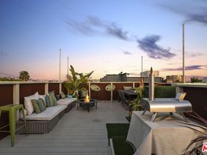 657 Mildred Avenue, Venice CA 90291