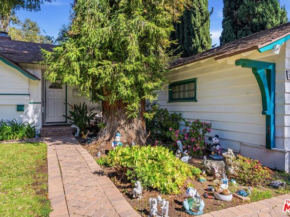 16809 Armstead Street, Granada Hills CA 91344