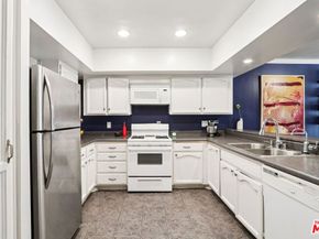 5125 Harold Way 104, Los Angeles CA 90027