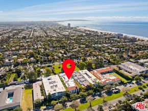 502 San Vicente Boulevard 105, Santa Monica CA 90402