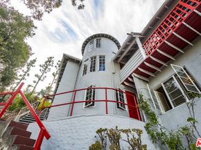 2882 Belden Drive, Los Angeles CA 90068