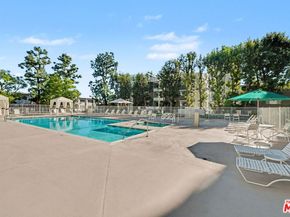 100 S Doheny Drive 822, Los Angeles CA 90048