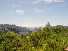1811 Bel Air Road, Los Angeles CA 90077