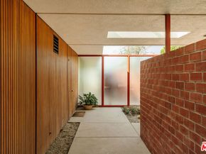 1811 Bel Air Road, Los Angeles CA 90077