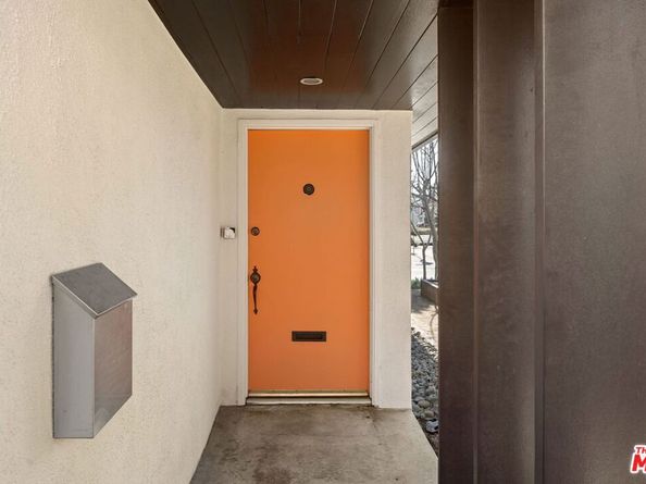 1856 Hi Point Street, Los Angeles CA 90035