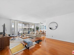 7260 Hillside Avenue 305, Los Angeles CA 90046