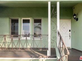 104 N Harper Avenue, Los Angeles CA 90048