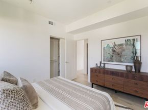 1/2 Bellevue Avenue, Los Angeles CA 90026