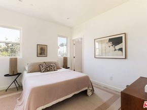 1/2 Bellevue Avenue, Los Angeles CA 90026