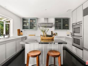 9648 Yoakum Drive, Beverly Hills CA 90210