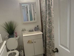 1950 Magnolia Avenue, Long Beach CA 90806