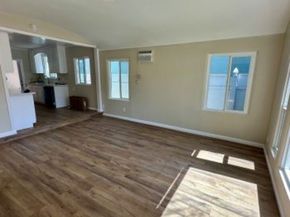 1950 Magnolia Avenue, Long Beach CA 90806
