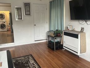 1950 Magnolia Avenue, Long Beach CA 90806