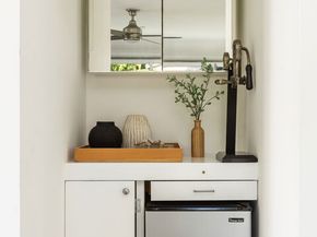 445 N Lucerne Boulevard, Los Angeles CA 90004