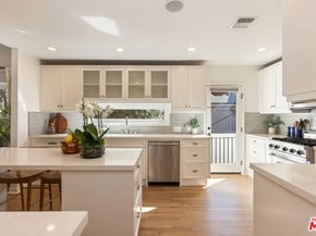 445 N Lucerne Boulevard, Los Angeles CA 90004