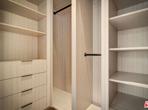 13221 Hesby Street, Sherman Oaks CA 91423