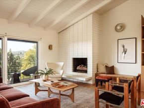 2015 Hollyvista Avenue, Los Angeles CA 90027