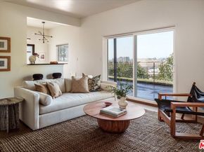 2015 Hollyvista Avenue, Los Angeles CA 90027