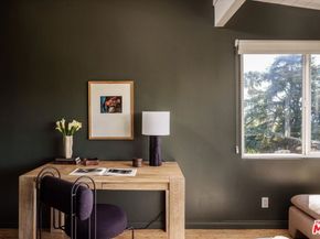 2015 Hollyvista Avenue, Los Angeles CA 90027