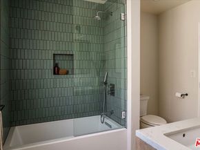 2015 Hollyvista Avenue, Los Angeles CA 90027