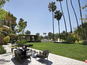 107 Delfern Drive, Los Angeles CA 90077