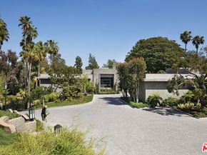 107 Delfern Drive, Los Angeles CA 90077