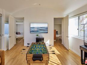 3885 Rambla Orienta, Malibu CA 90265