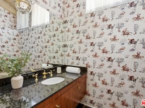 11356 Thurston Circle, Los Angeles CA 90049