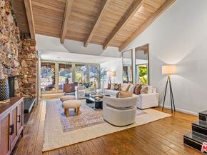 11356 Thurston Circle, Los Angeles CA 90049