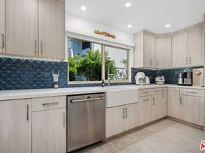 13231 Fiji Way F, Marina Del Rey CA 90292