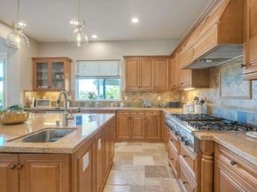 10055 Winecrest Rd, San Diego CA 92127