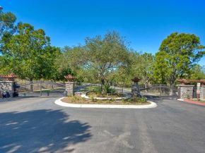 10055 Winecrest Rd, San Diego CA 92127